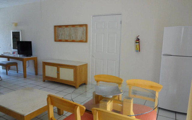 Park Royal Homestay Los Cabos