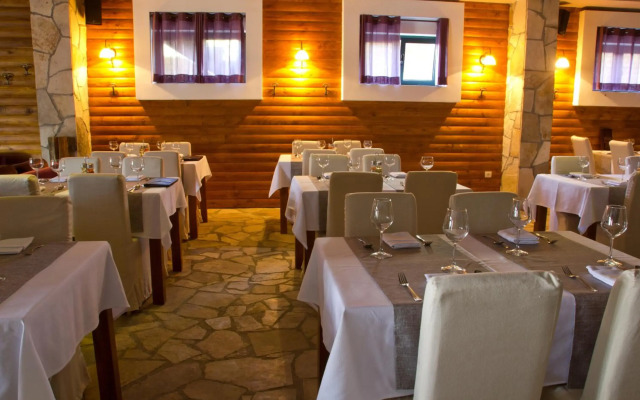 Polar Star Hotel