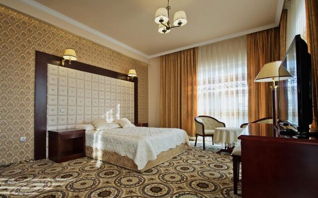 Royal Park Hotel And Spa