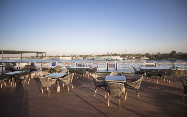 MS. Semiramis llI Nile cruise