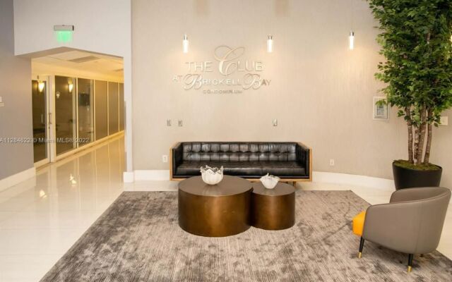 Modern Brickell Condo With Amazing Bay Views