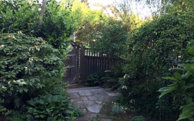 Zen Retreat - Private home - Very Unique