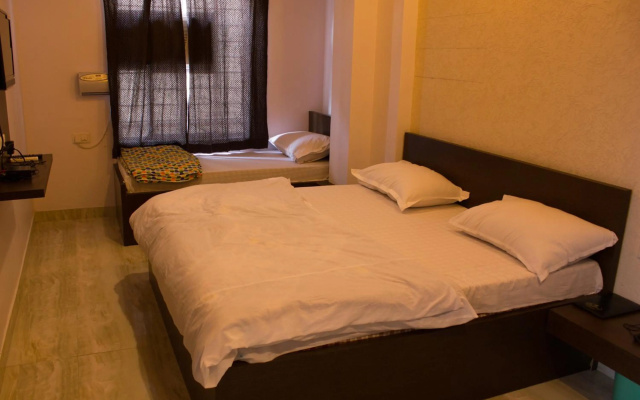 Hotel Holiday Home – Guest Rooms – Jaipur