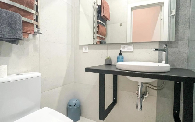 Апартаменти на Менцинського 6