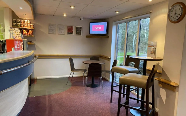 Days Inn Michaelwood M5