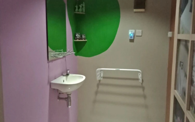 Bogor Cabin Inn - Hostel
