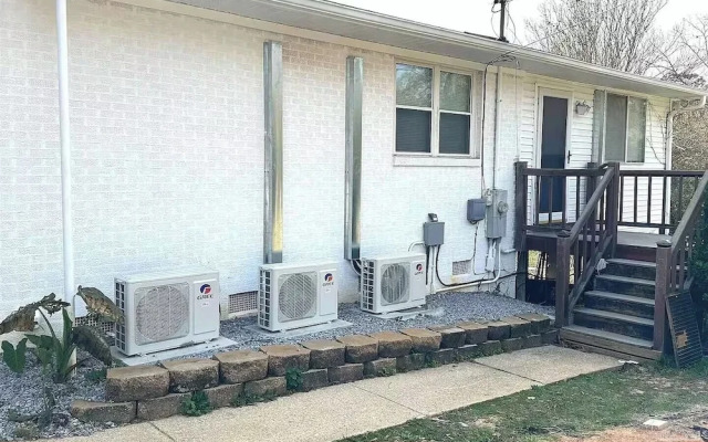 Private Studio Pet Friendly A/C + Wi-fi