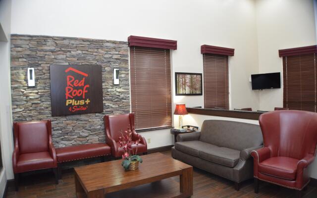Red Roof Inn PLUS+ & Suites Chattanooga - Downtown