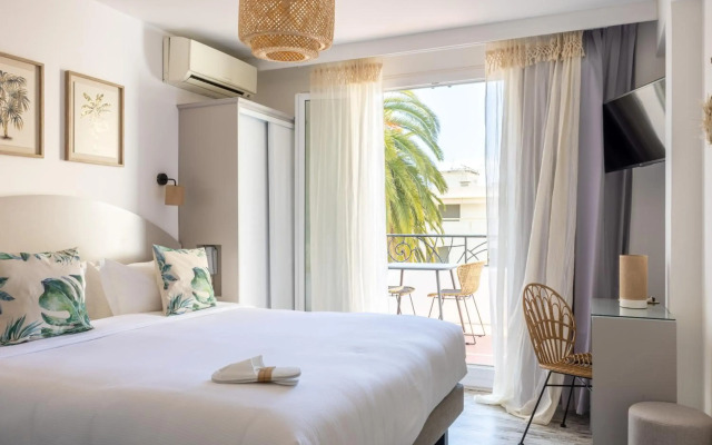 Hotel La Villa Juan Beach