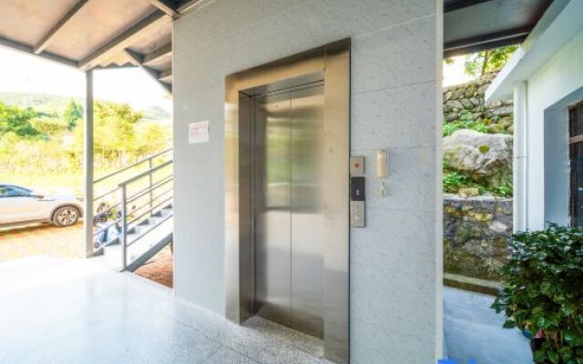 Wugong Mountain falls in love with Huaxi