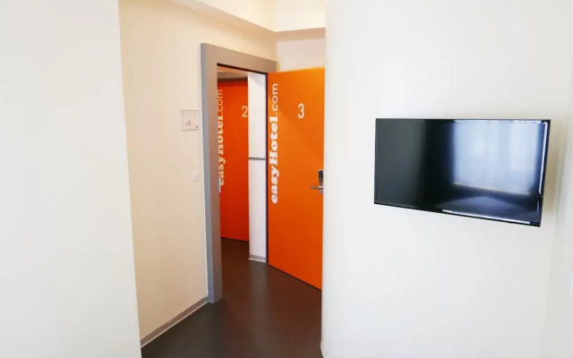 easyHotel Zürich City Centre