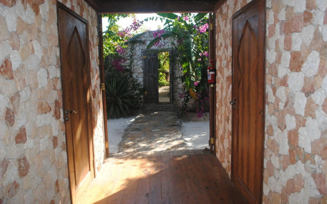 Zanzibar Rock Hotel