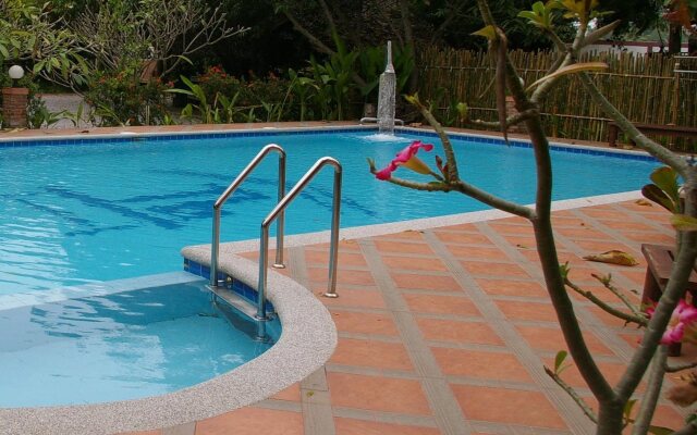 Thai Bamboo Guesthouse Resort