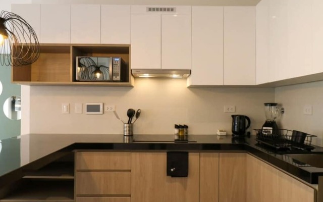w Unique 2BR With Balcony in Miraflores