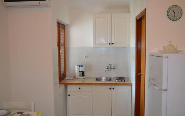 Apartments Sersic Baska