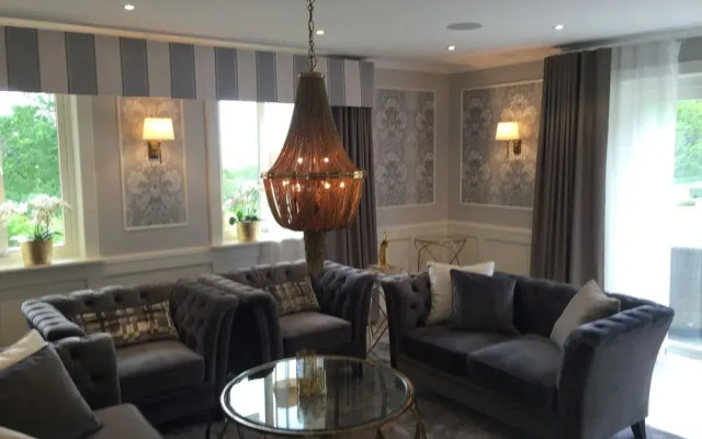 Villa Fridhem Hotell - Mat - Möten