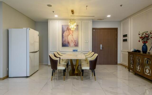 Somi Luxstay Landmark 81