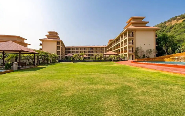 Shivdhara Resort