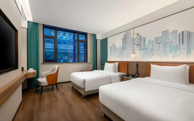Days Hotel by Wyndham Hefei Huaihe Road Walking Street