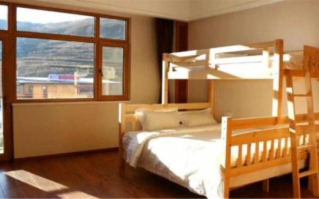 Zhangjiakou Dolomiti White Birch Hotel