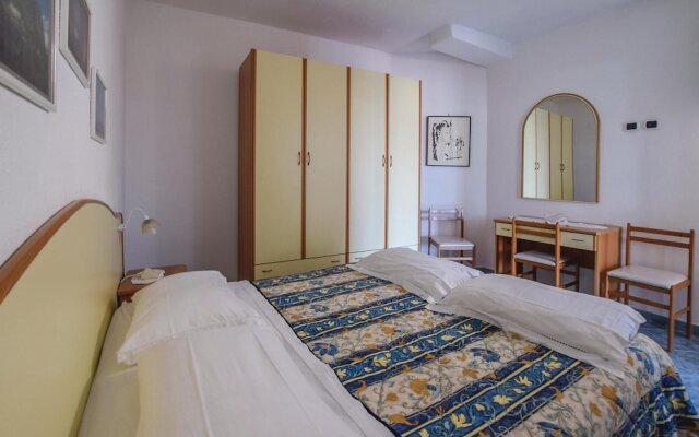 Amazing Apartment in Sant´angelo D´ischia With 1 Bedrooms and Wifi