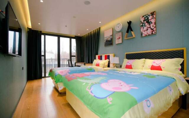 Wild Luxury Holiday Camp