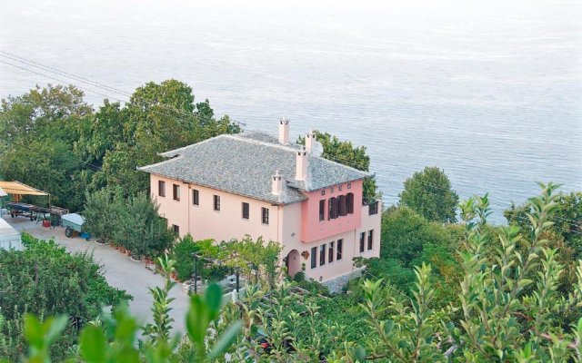 Villa Aglaini