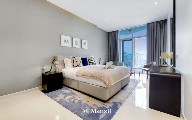 Manzil - 1BR in Business Bay w Burj & Canal Views