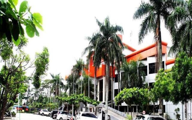 Hotel Ratu Mayang Garden