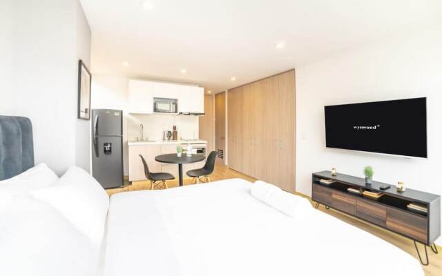 w Lovely Loft With Terrace in Santa Ana