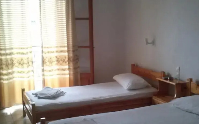 Lazaros House