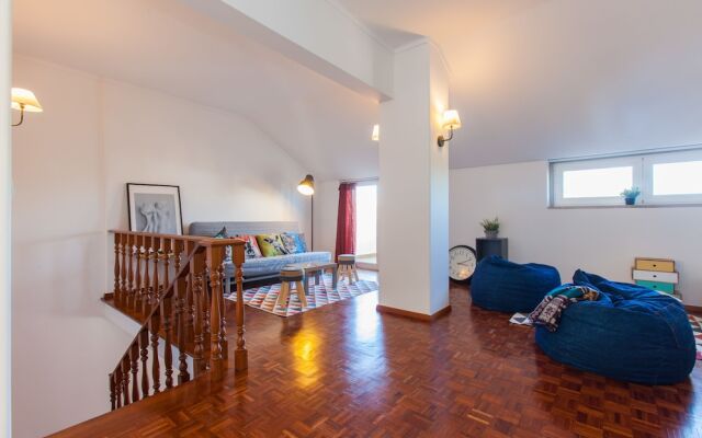 Cascais Duplex by Lisbon Coast Vacation