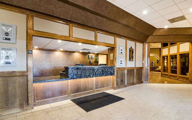 Clarion Inn Garden City