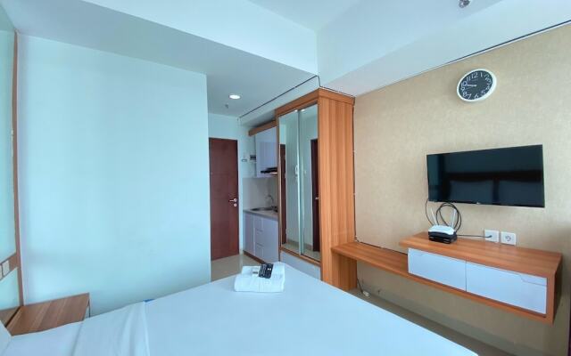 Monochrome Studio Room At Taman Melati Jatinangor Apartment