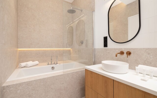 Słowackiego Elegant Apartment by Renters