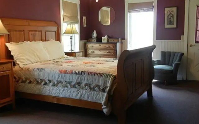 The Feathered Star B&B