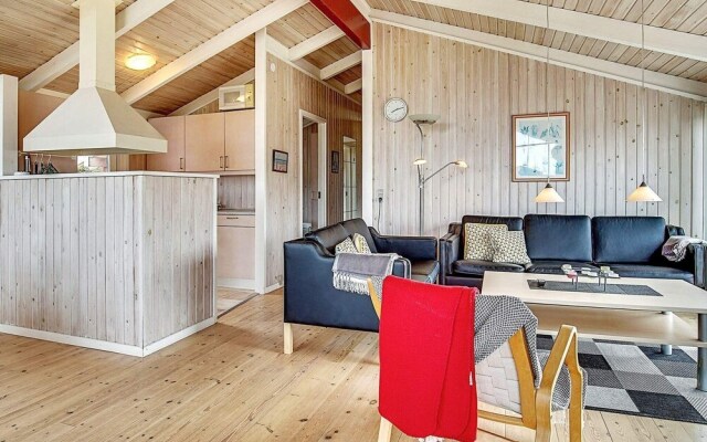 Welcoming Holiday Home in Hirtshals With Sauna