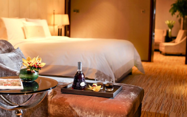 Royal International Hotel