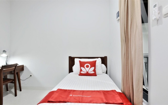 ZEN Rooms Bintaro Sector 3 – Guest Rooms – South Tangerang