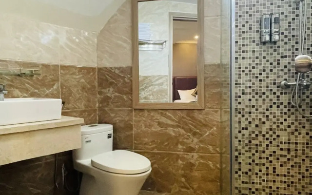 Pinus Hotel
