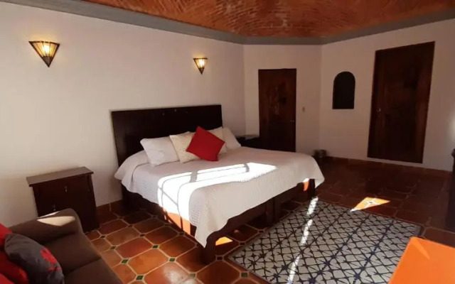 Casa Frida B&B