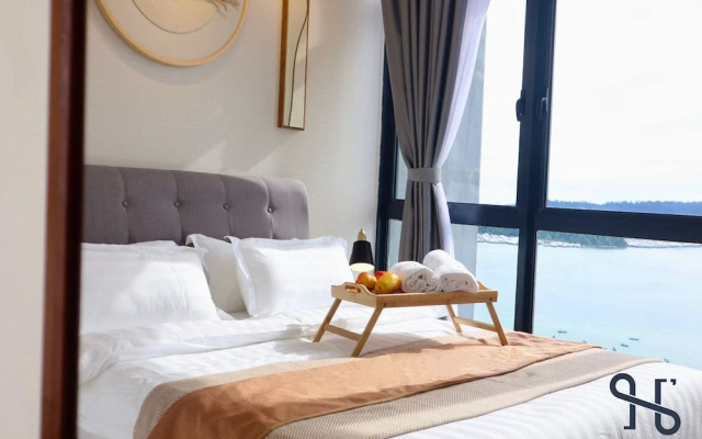 The Shore by Homesuite'