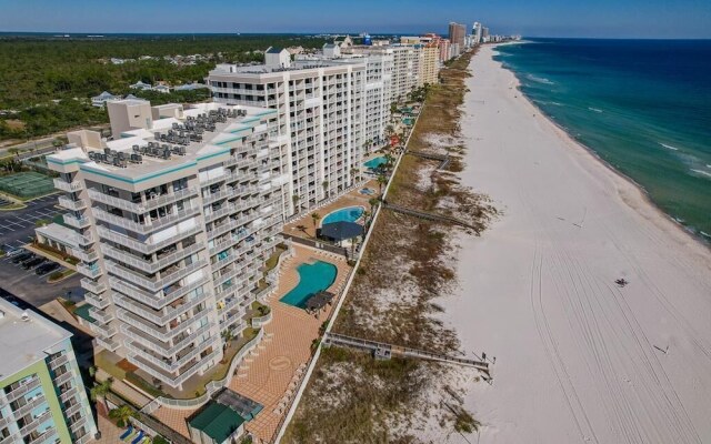 Beautiful 3br/2ba Beachfront Condo,sleeps 8