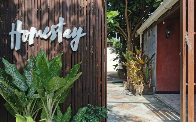 Lek Homestay