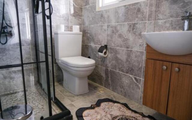 Taksim Neo Pera Suites