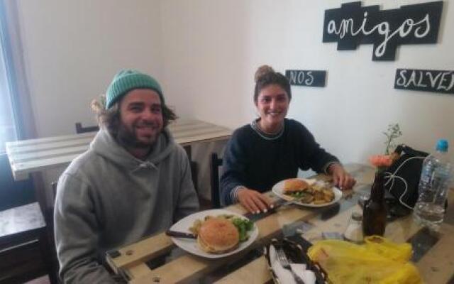 Old House backpackers B & B