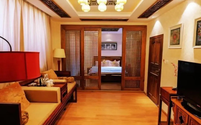 Lijiang Jinli Chinese Courtyard Inn