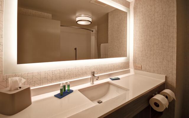 Holiday Inn Express & Suites Schererville by IHG