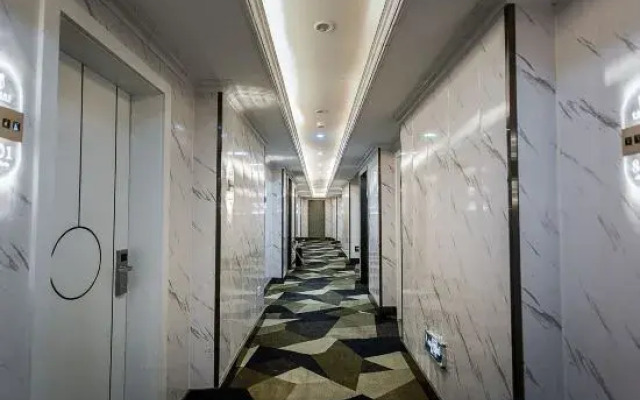 Mianyang Xingyu Sunshine Hotel (Furong Seoul Fuleshan Park)