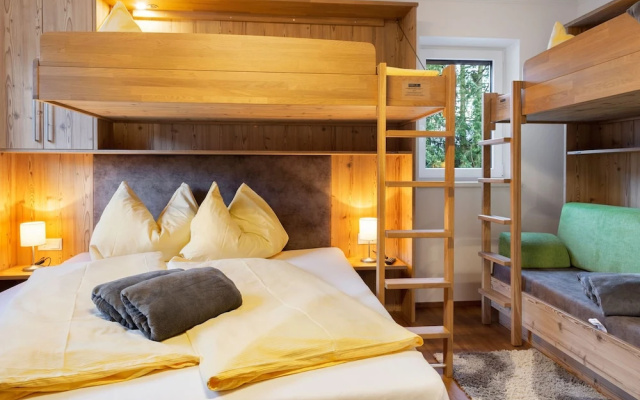 Luxury Apartment in Neukirchen am Großvenediger near Ski Area